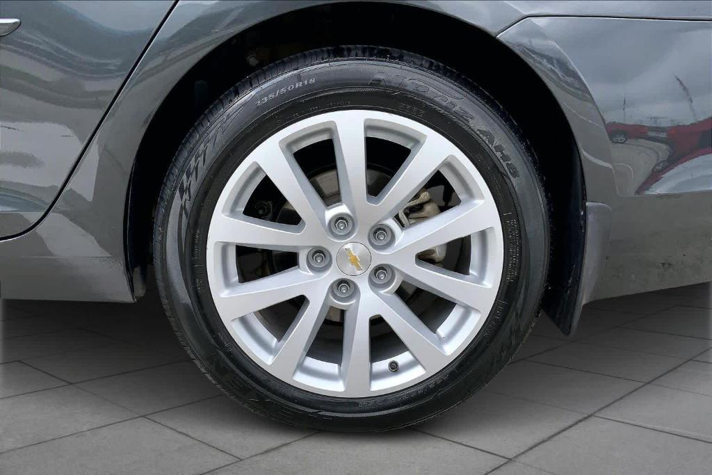 used 2015 Chevrolet Malibu car, priced at $9,995