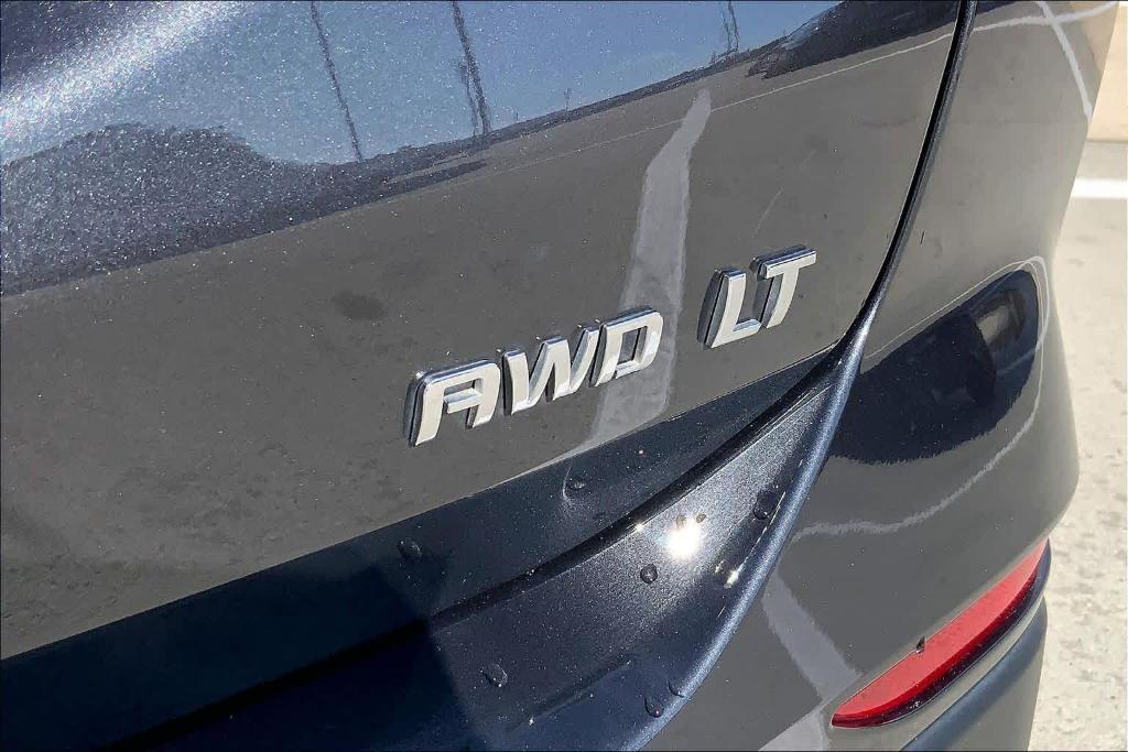 used 2022 Chevrolet Equinox car, priced at $19,555