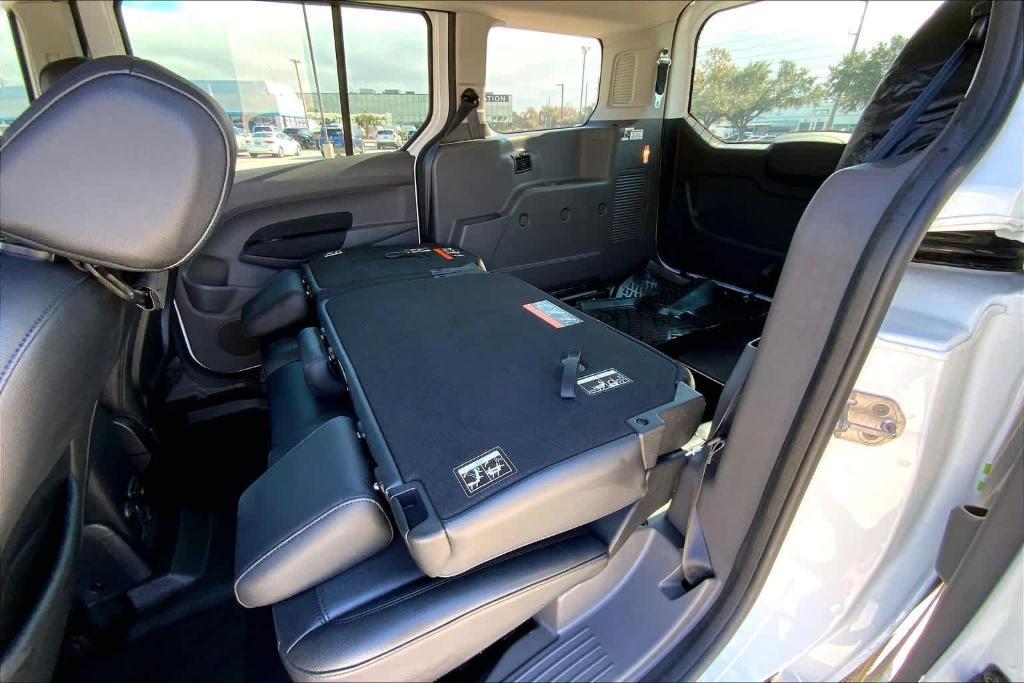 used 2022 Ford Transit Connect car, priced at $29,104