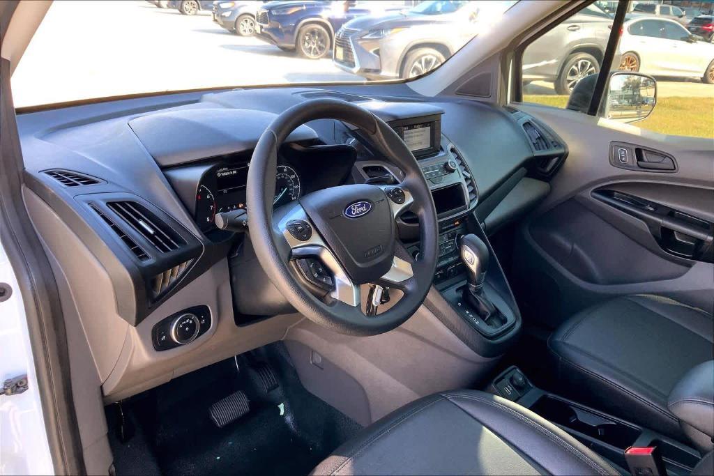 used 2022 Ford Transit Connect car, priced at $29,104