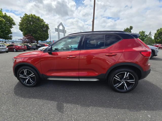 used 2021 Volvo XC40 car, priced at $27,850