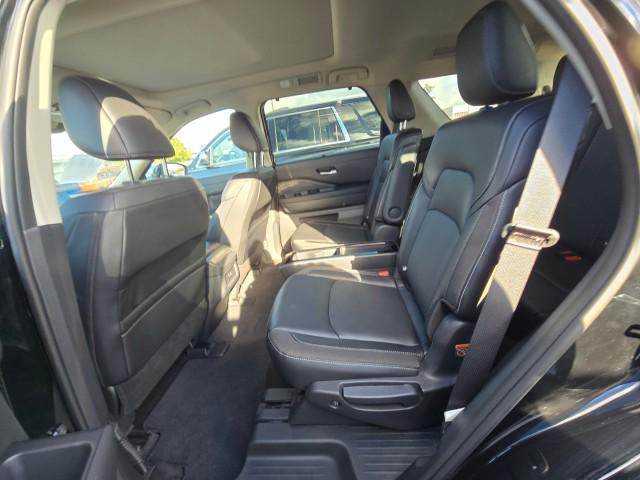 used 2024 Nissan Pathfinder car, priced at $39,950