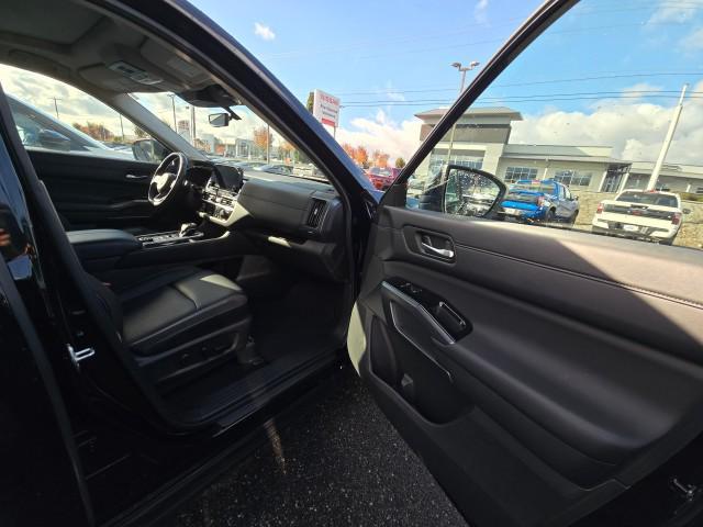 used 2024 Nissan Pathfinder car, priced at $39,950