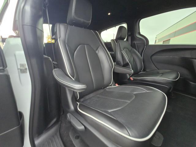 used 2024 Chrysler Pacifica Hybrid car, priced at $39,988