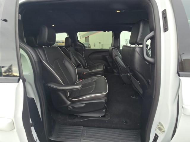 used 2024 Chrysler Pacifica Hybrid car, priced at $39,988