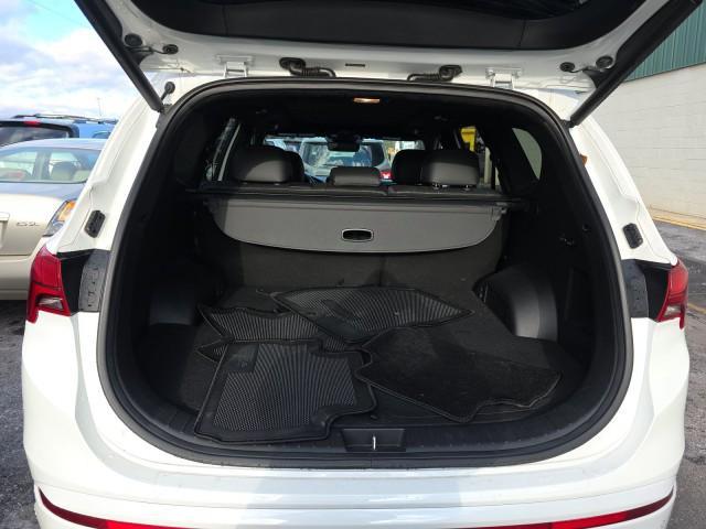 used 2023 Hyundai Santa Fe car, priced at $31,980