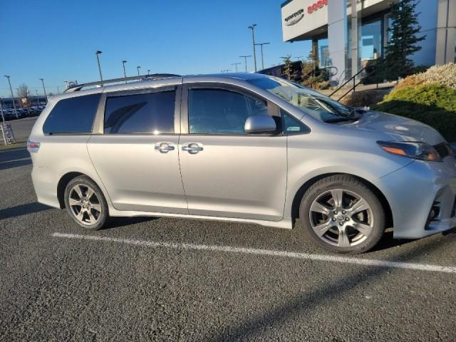 used 2020 Toyota Sienna car, priced at $35,885