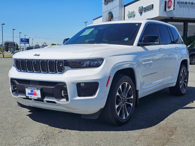 used 2023 Jeep Grand Cherokee car, priced at $39,980