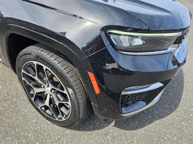 used 2022 Jeep Grand Cherokee car, priced at $46,985