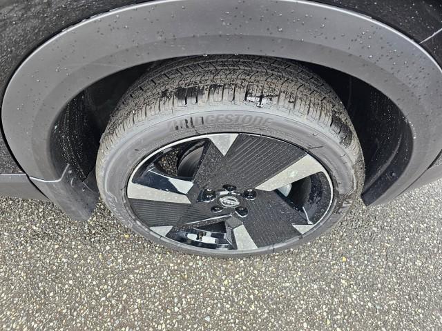 new 2025 Nissan Kicks car, priced at $28,930