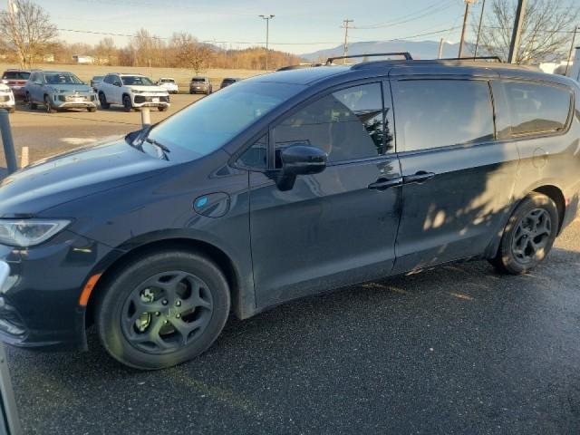 used 2024 Chrysler Pacifica Hybrid car, priced at $35,850