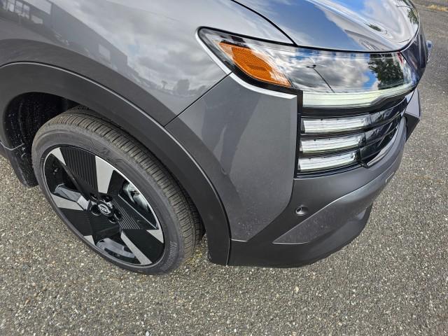 new 2025 Nissan Kicks car, priced at $27,999