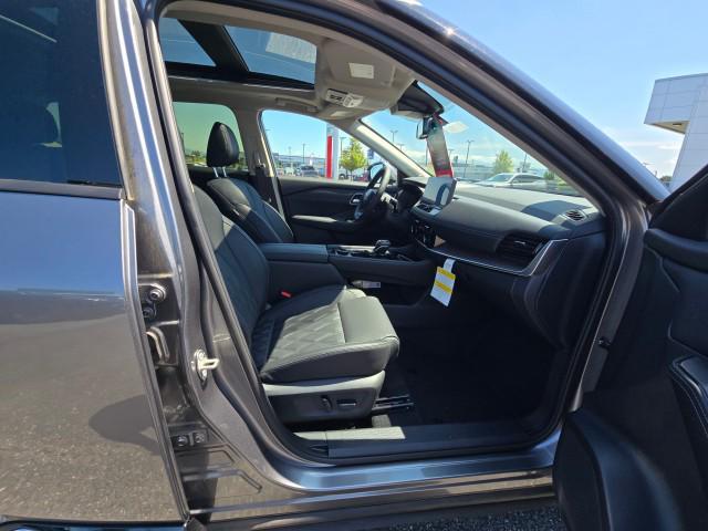 new 2025 Nissan Rogue car, priced at $35,875