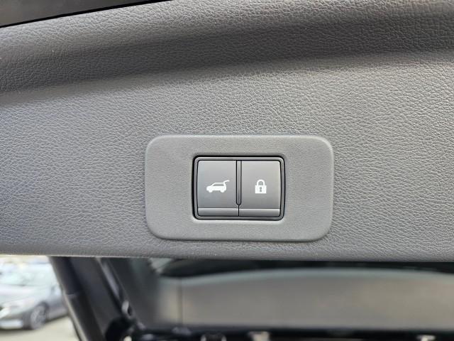 new 2025 Nissan Murano car, priced at $37,999