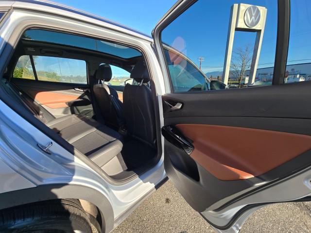 used 2022 Volkswagen ID.4 car, priced at $21,860