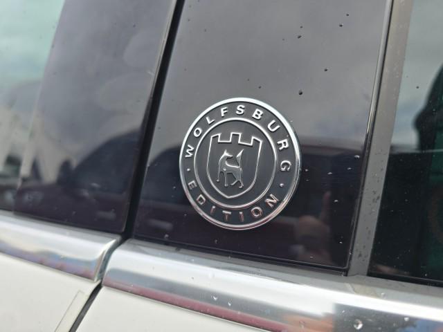 used 2017 Volkswagen Touareg car, priced at $15,550