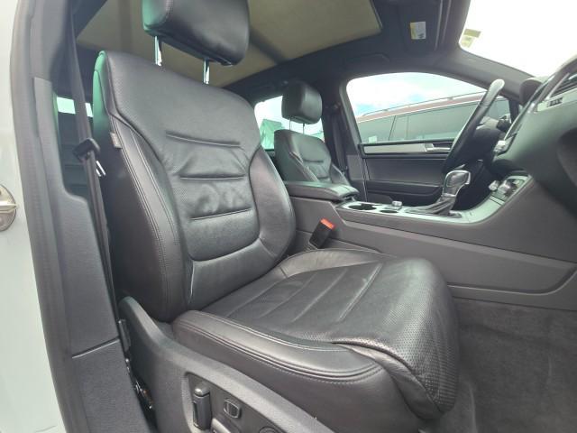 used 2017 Volkswagen Touareg car, priced at $15,550