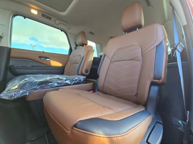 new 2025 Nissan Pathfinder car, priced at $49,970