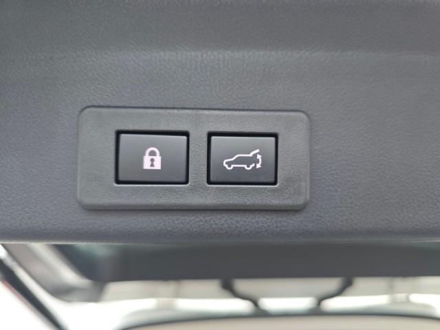 used 2022 Subaru Ascent car, priced at $35,980