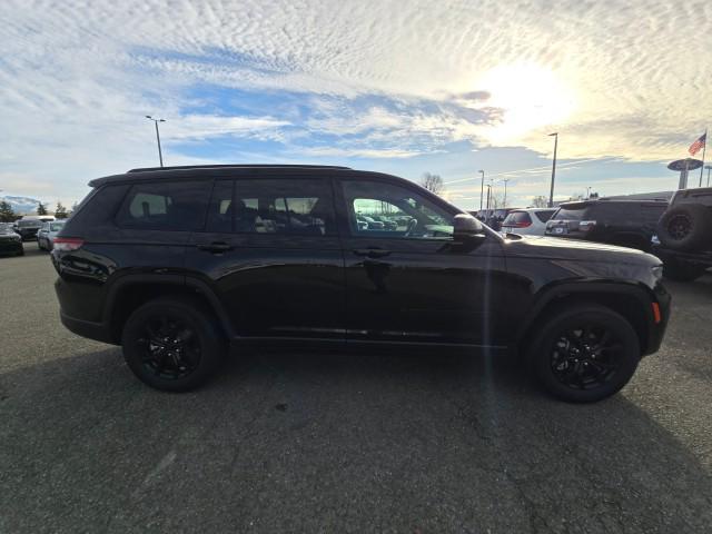 used 2024 Jeep Grand Cherokee L car, priced at $34,950