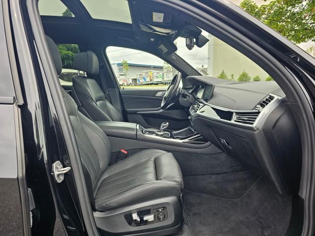 used 2022 BMW X7 car, priced at $51,980