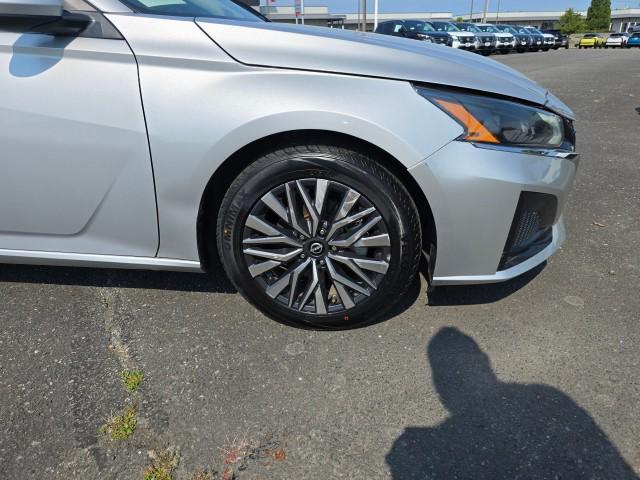 used 2023 Nissan Altima car, priced at $21,950