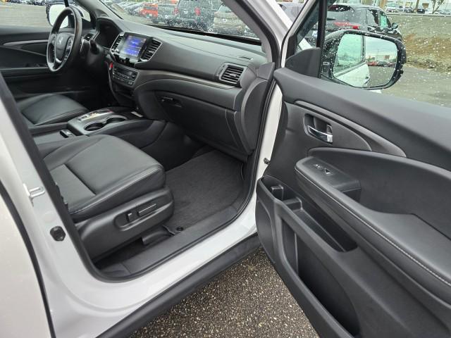 used 2023 Honda Ridgeline car, priced at $36,885