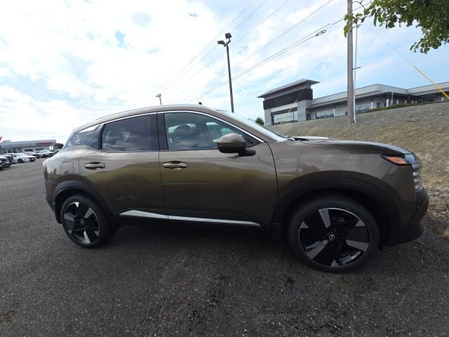 new 2025 Nissan Kicks car, priced at $28,950