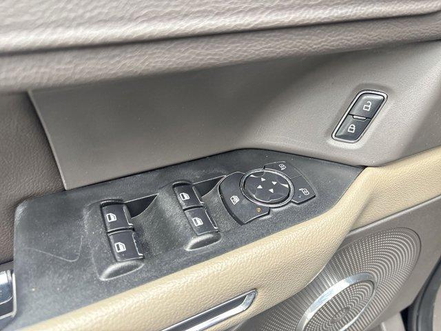 used 2021 Ford Expedition car, priced at $20,000