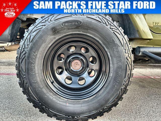 used 2013 Jeep Wrangler Unlimited car, priced at $13,000