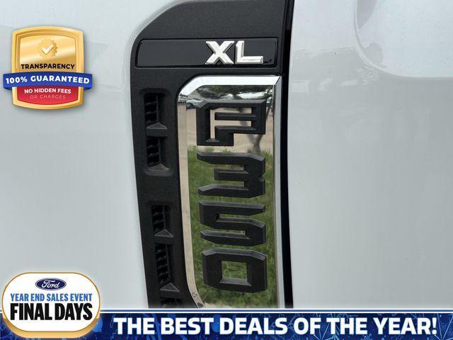 new 2025 Ford F-350 car, priced at $45,787