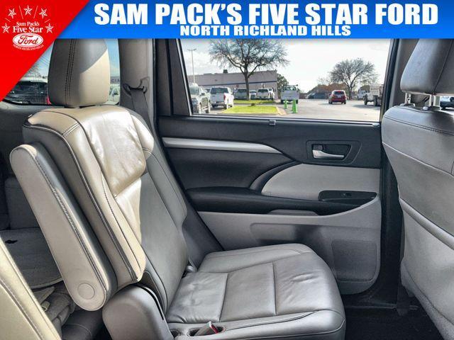 used 2019 Toyota Highlander car, priced at $20,000