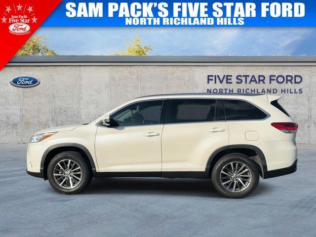 used 2019 Toyota Highlander car, priced at $20,000