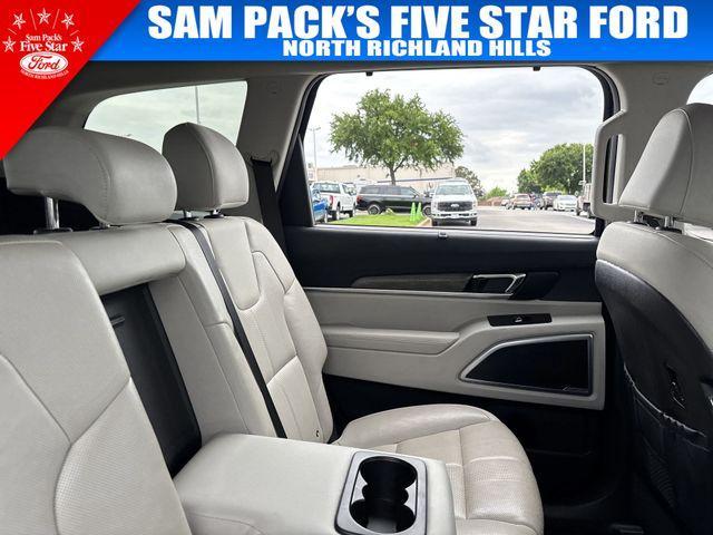 used 2022 Kia Telluride car, priced at $17,000