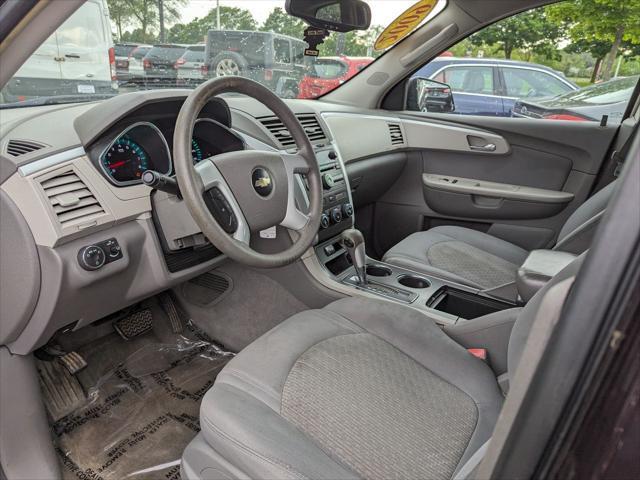 used 2009 Chevrolet Traverse car, priced at $5,495