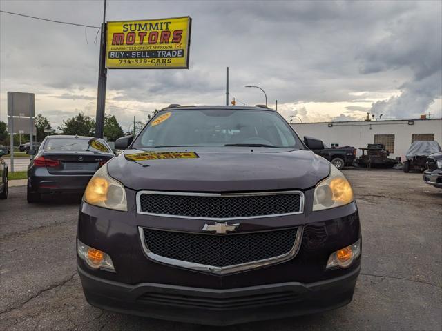 used 2009 Chevrolet Traverse car, priced at $5,495