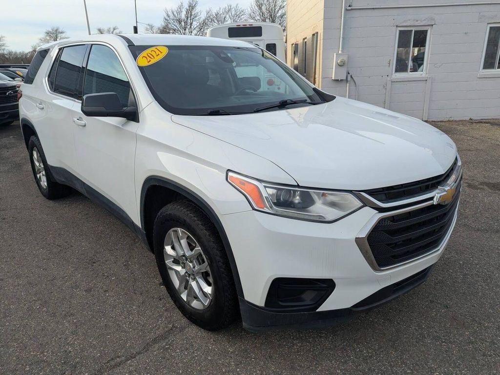 used 2021 Chevrolet Traverse car, priced at $15,995