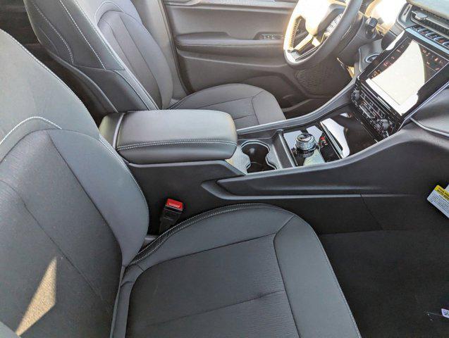 used 2025 Jeep Grand Cherokee car, priced at $33,995