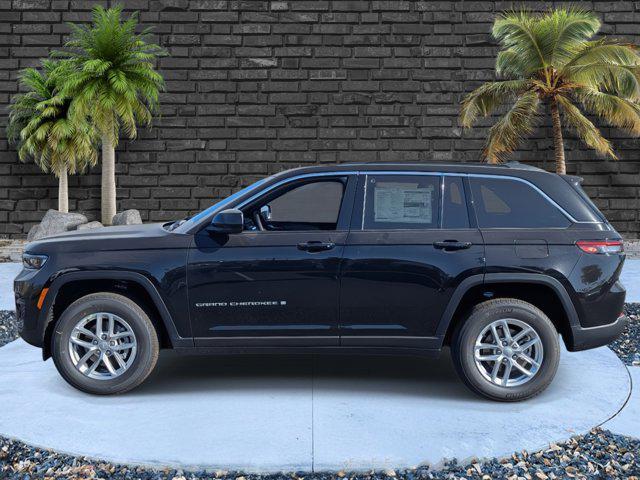 used 2025 Jeep Grand Cherokee car, priced at $33,995