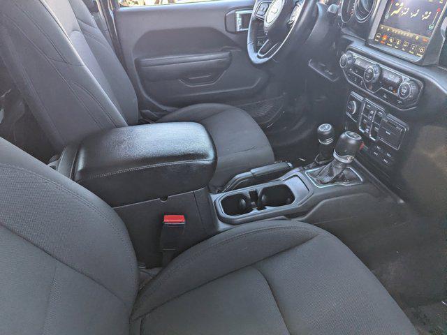 used 2022 Jeep Gladiator car, priced at $30,995