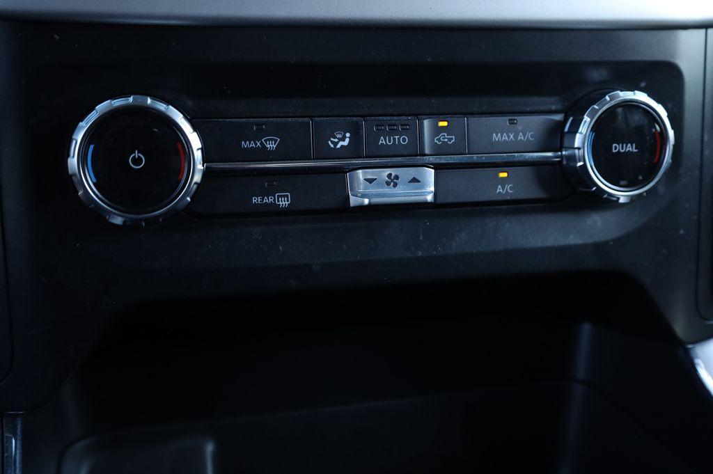 used 2022 Ford F-150 car, priced at $35,161