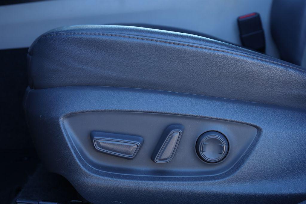 used 2020 Toyota Camry Hybrid car, priced at $20,668