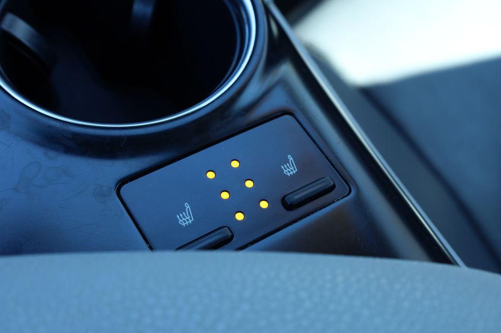 used 2020 Toyota Camry Hybrid car, priced at $20,668