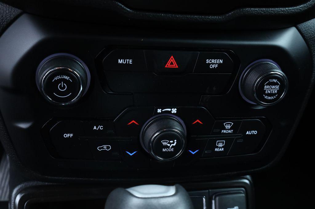 used 2020 Jeep Renegade car, priced at $16,564