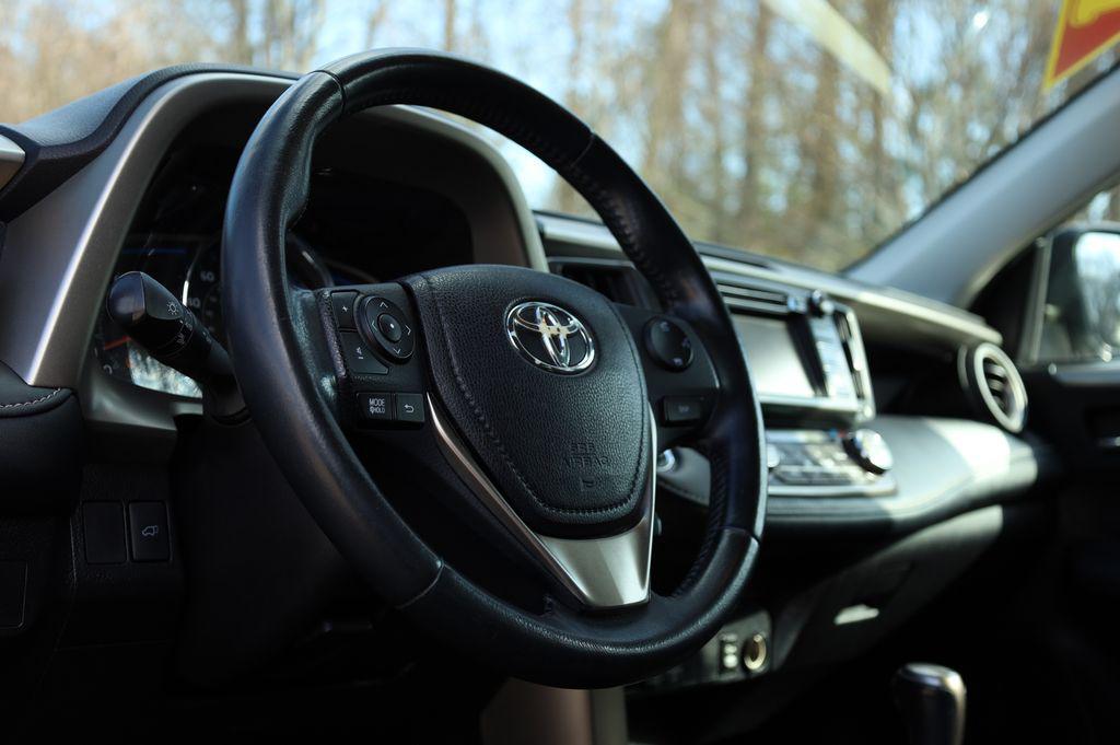 used 2014 Toyota RAV4 car, priced at $11,648