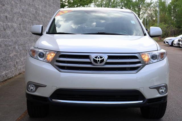 used 2013 Toyota Highlander car, priced at $17,664