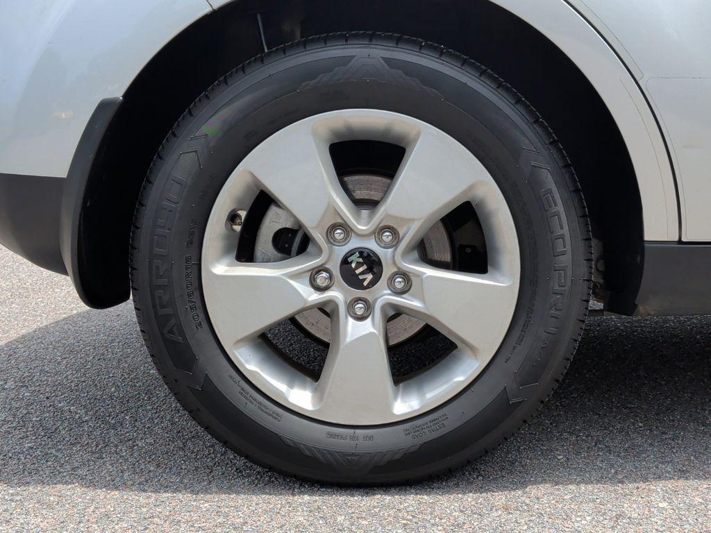 used 2017 Kia Soul car, priced at $8,260