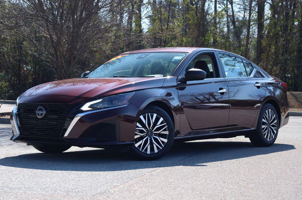 used 2024 Nissan Altima car, priced at $20,286