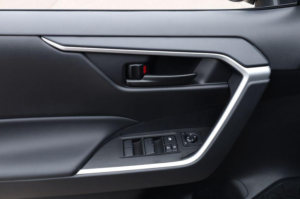 new 2025 Toyota RAV4 car, priced at $31,624