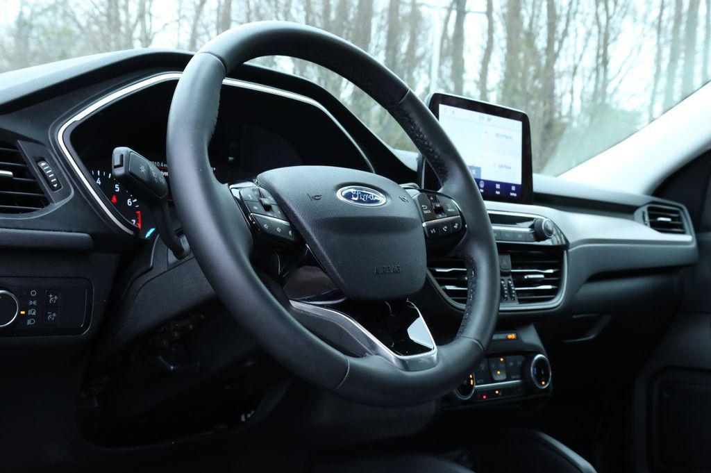 used 2022 Ford Escape car, priced at $22,804